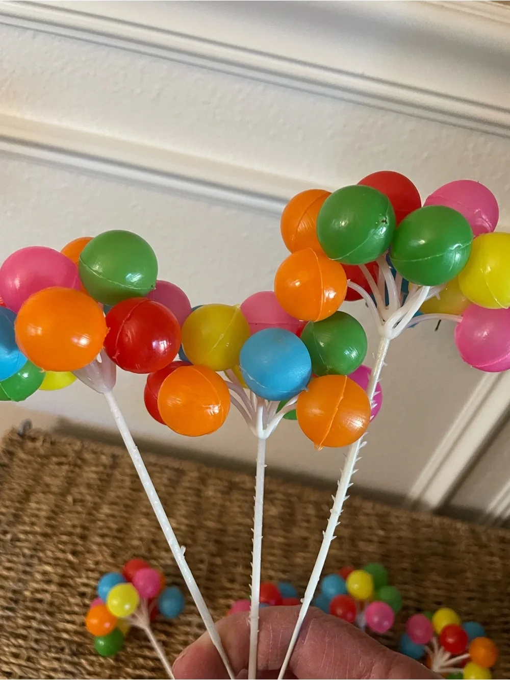 Vintage Balloon Bunch Cake Decorations set of 10!